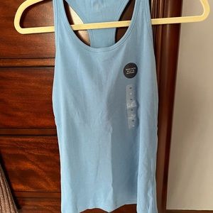NWT Gap Built-in Support Tank Top